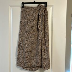 Urban Romantics Mini Cheetah Print Wrap Midi Skirt Size Small